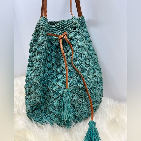 Mar Y Sol Teal Raffia /Straw Bucket Bag - Picture 6 of 12